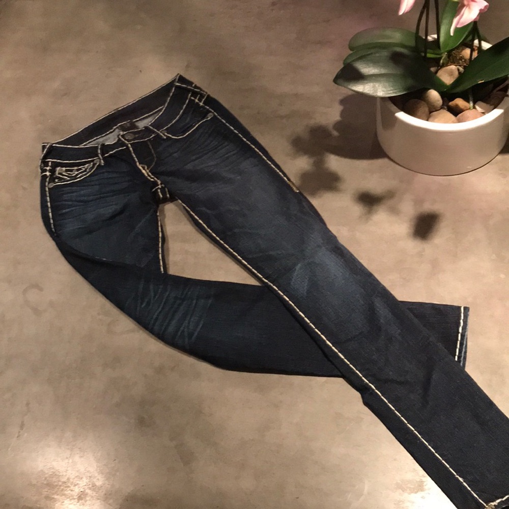 True Religion jean size 24 NWT
